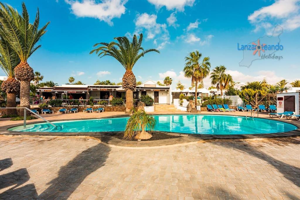Casa Patty, Piscinas Climatizadas, Primera Linea Costa Teguise Exterior foto
